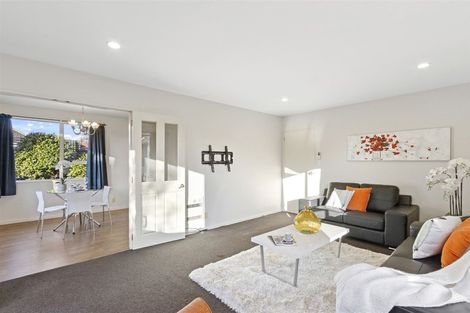 Photo of property in 2/264 Hills Road, Mairehau, Christchurch, 8013