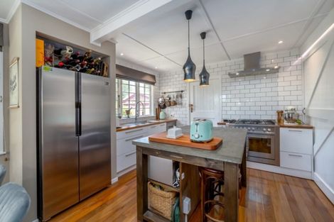 Photo of property in 144 Fitzherbert Street, Featherston, 5710