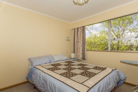 Photo of property in 89 Miromiro Road, Normandale, Lower Hutt, 5010