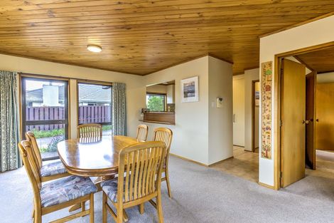 Photo of property in 14 Cooper Place, Chedworth, Hamilton, 3210