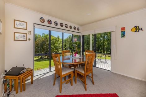 Photo of property in 683e Puketona Road, Haruru, 0204