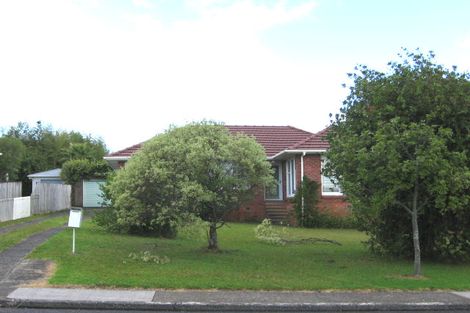 Photo of property in 32 Vodanovich Road, Te Atatu South, Auckland, 0610