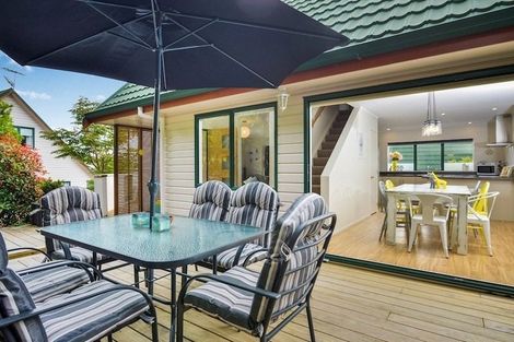 Photo of property in 24 Brookvale Park, Stanmore Bay, Whangaparaoa, 0932