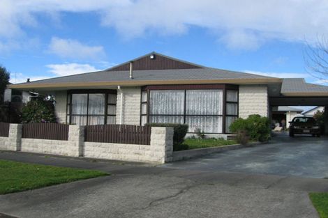 Photo of property in 8 Woodfield Avenue, Roslyn, Palmerston North, 4414