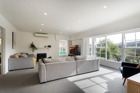 Photo of property in 14 Dormar Place, Churton Park, Wellington, 6037