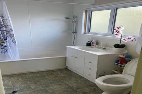 Photo of property in 63 Vardon Road, St Andrews, Hamilton, 3200