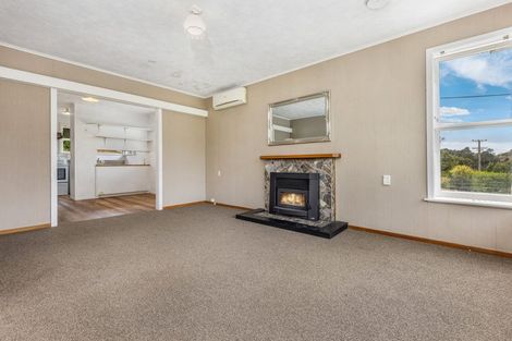 Photo of property in 1 Sussex Terrace, Riverhead, 0820