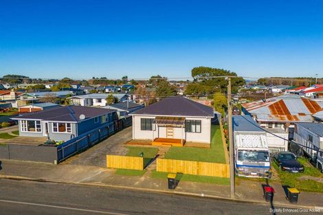 Photo of property in 11 Mcquarrie Street, Kingswell, Invercargill, 9812
