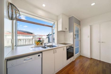 Photo of property in 9 Pixie Place, Pakuranga Heights, Auckland, 2010