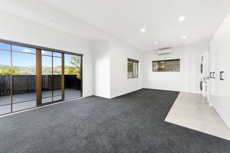 Photo of property in 23 Molyneux Close, Whitby, Porirua, 5024