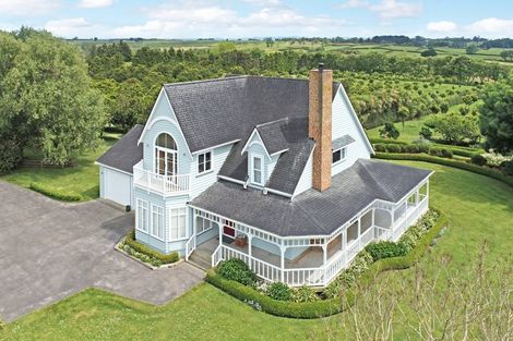 Photo of property in 26 Ernest George Drive, Karaka, Papakura, 2580