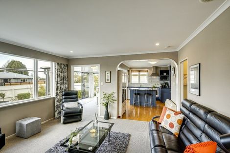 Photo of property in 2 Harrow Street, Taradale, Napier, 4112