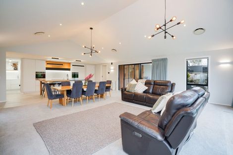 Photo of property in 18 Ruru Avenue, Otatara, Invercargill, 9879