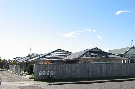 Photo of property in 16a Gaisford Terrace, Waipukurau, 4200