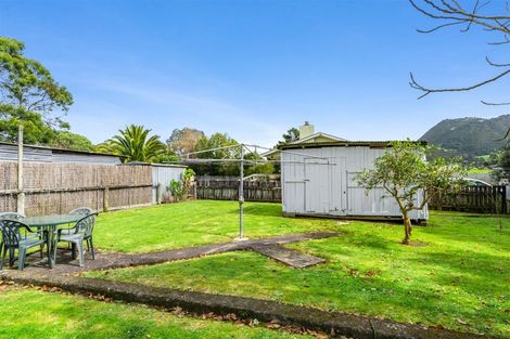 Photo of property in 74 George Street, Hikurangi, 0114