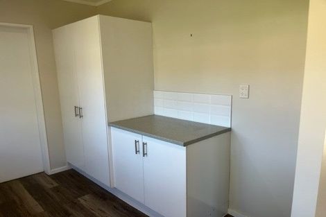 Photo of property in 109a Gossamer Drive, Pakuranga Heights, Auckland, 2010