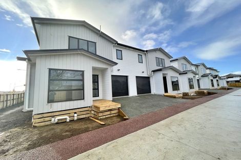Photo of property in 65c Manuroa Road, Takanini, 2112