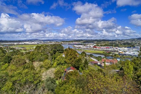 Photo of property in 33 Punga Grove Avenue, Riverside, Whangarei, 0112