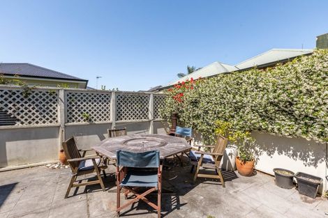 Photo of property in 33 Avenue Road, Greenmeadows, Napier, 4112