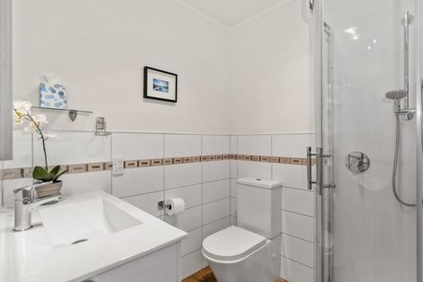 Photo of property in 1a Blenheim Street, Taradale, Napier, 4112