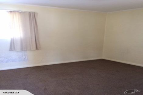 Photo of property in 14 Easton Street, Foxton, 4814