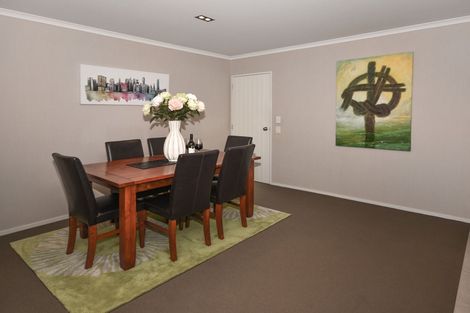 Photo of property in 5 Glencairn Place, Buckland, Pukekohe, 2677