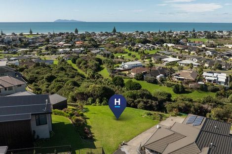 Photo of property in 27 Tohora View, Waihi Beach, 3611