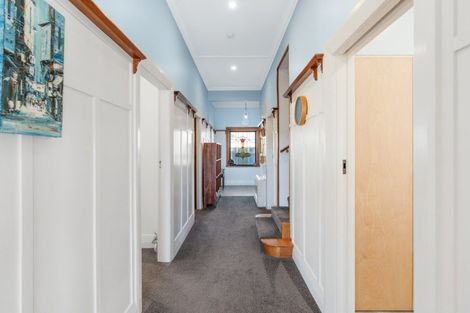 Photo of property in 180 Victoria Road, Saint Clair, Dunedin, 9012