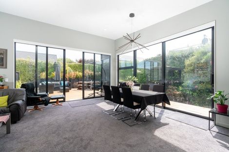 Photo of property in 6 Pukatea Close, Raumati Beach, Paraparaumu, 5032