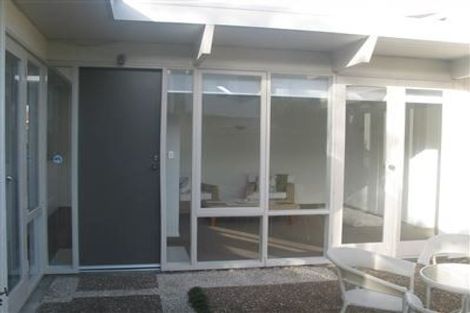 Photo of property in 3/252 Hurstmere Road, Takapuna, Auckland, 0622