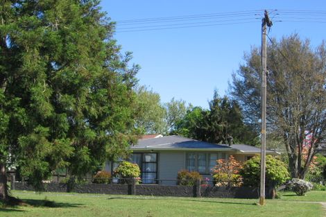 Photo of property in 35 Burwood Road, Matamata, 3400
