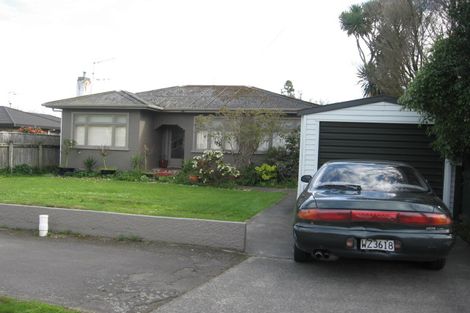 Photo of property in 321 College Street, West End, Palmerston North, 4410