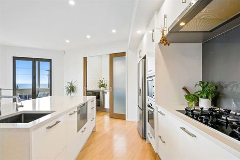 Photo of property in 73 Moana Road, Plimmerton, Porirua, 5026