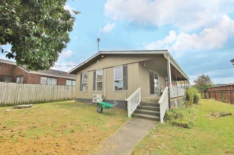 Photo of property in 366 Main Road, Huapai, Kumeu, 0810