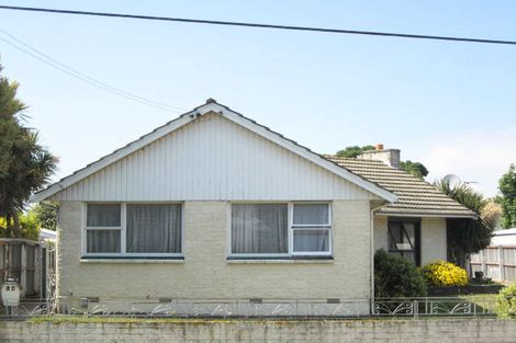 Photo of property in 14 Rowses Road, Aranui, Christchurch, 8061