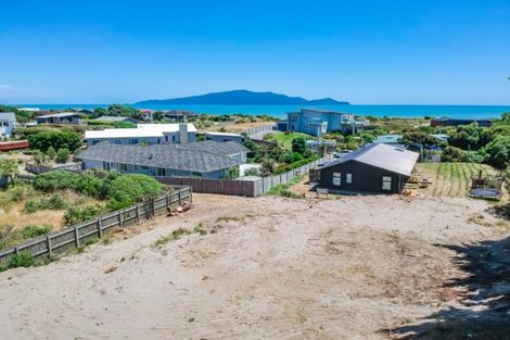 Photo of property in 276 Peka Peka Road, Peka Peka, Waikanae, 5391
