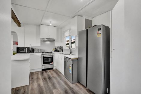 Photo of property in 60 Kapuni Street, Manaia, 4612