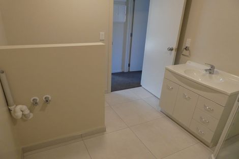 Photo of property in 70 County Road, Torbay, Auckland, 0630