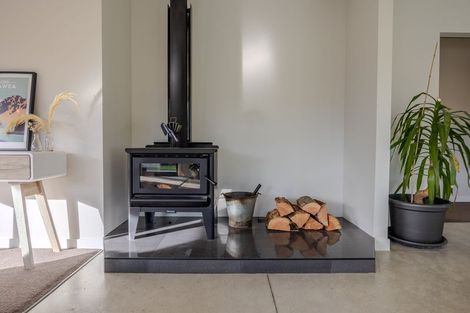 Photo of property in 3 Kirimoko Crescent, Wanaka, 9305