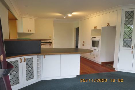 Photo of property in 25 Breadalbane Road, Havelock North, 4130