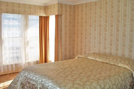 Photo of property in 23 Wharfe Street, South Hill, Oamaru, 9400