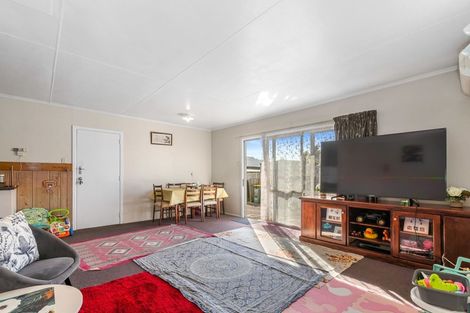 Photo of property in 33b Kawaha Point Road, Fairy Springs, Rotorua, 3015