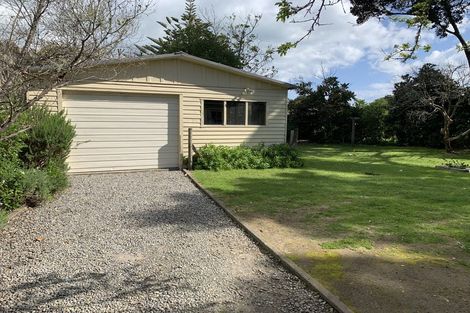Photo of property in 25 Toi Street, Otaki Beach, Otaki, 5512