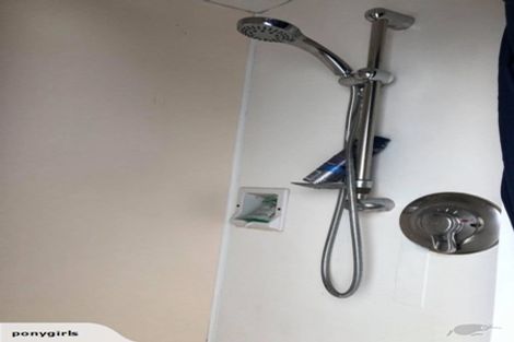 Photo of property in 2/29 Priscilla Crescent, Kingston, Wellington, 6021