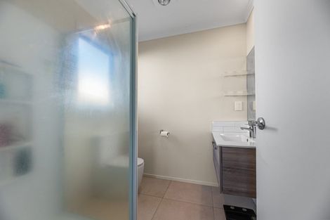 Photo of property in 16 Pioneer Crescent, Omokoroa, 3114