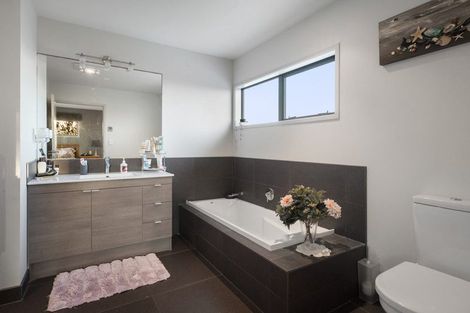 Photo of property in 410 Seaforth Road, Bowentown, Katikati, 3177