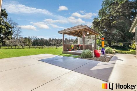 Photo of property in 89 Burnside Road, Ardmore, Papakura, 2582