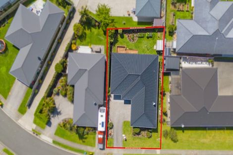 Photo of property in 40 Golden Shore Place, Coromandel, 3506