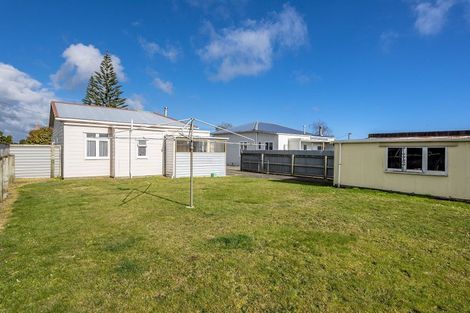 Photo of property in 10 Stuckey Street, Levin, 5510