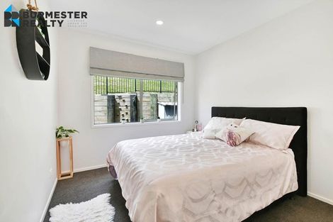Photo of property in 10 St Julia Court, Helensville, 0800
